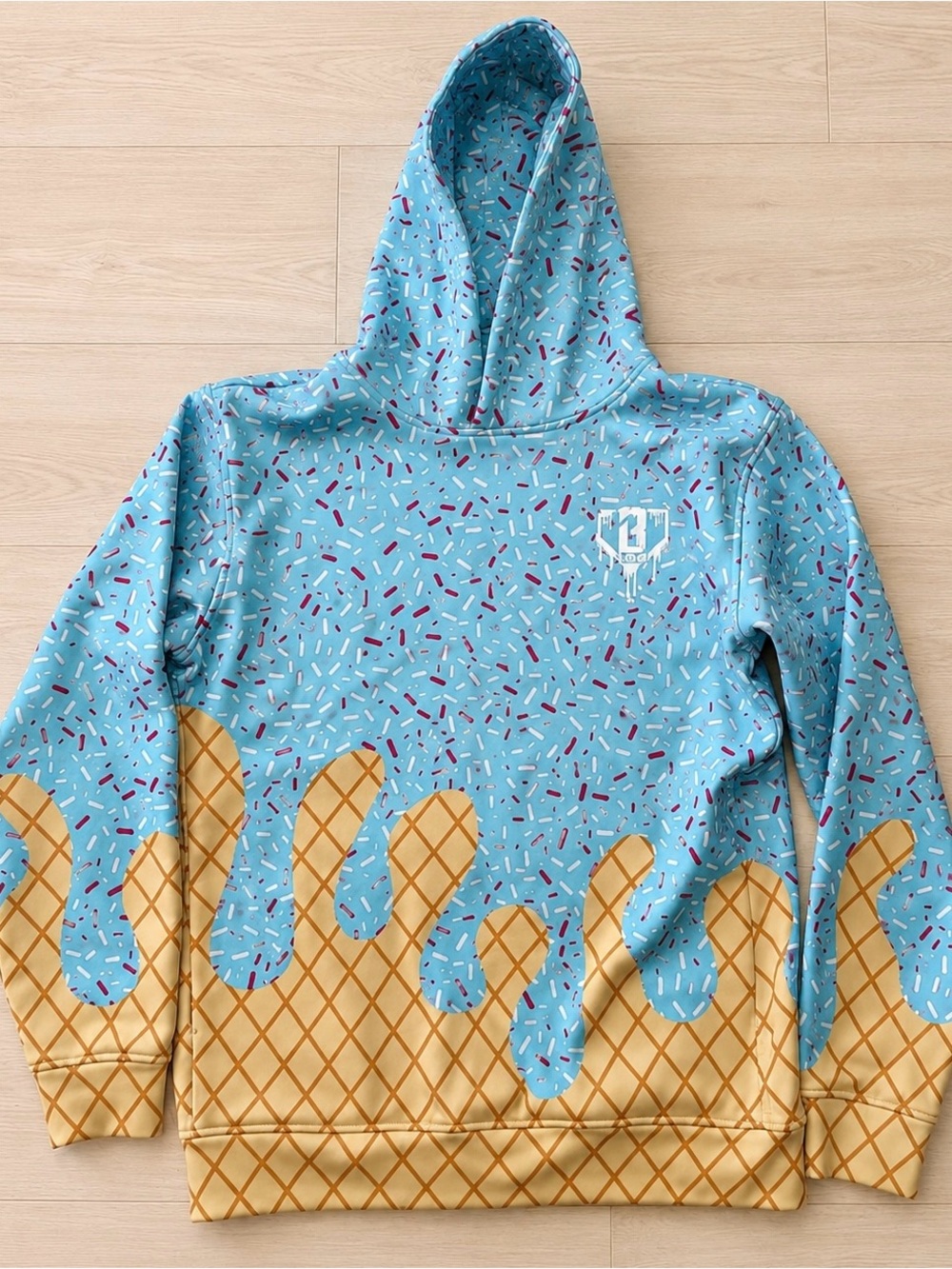 101 Baseball Lifestyle Ice Cream Hoodie Adult Medium Blue Graphic Pullover